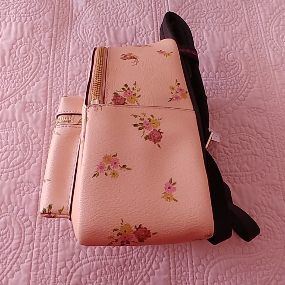 New! Coach Disney Minnie Mouse Backpack! Rare! - Picture 2 of 6